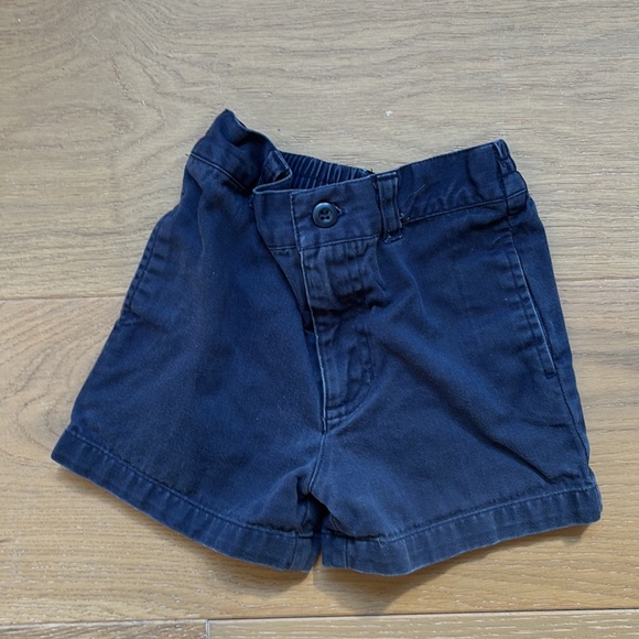 Bundle of 12 month baby boy shorts - Picture 4 of 6